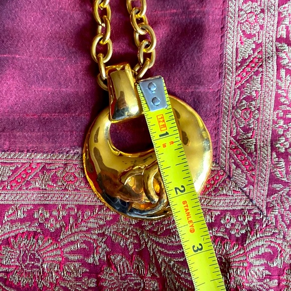 CHANEL vintage necklace - Picture 8 of 10